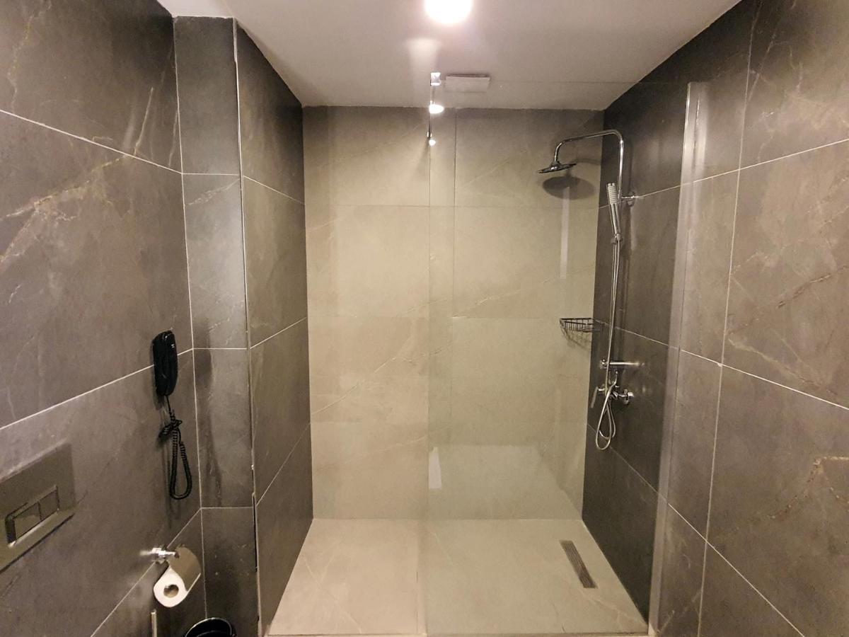 Kizilkaya Business Otel Korfez Eksteriør billede